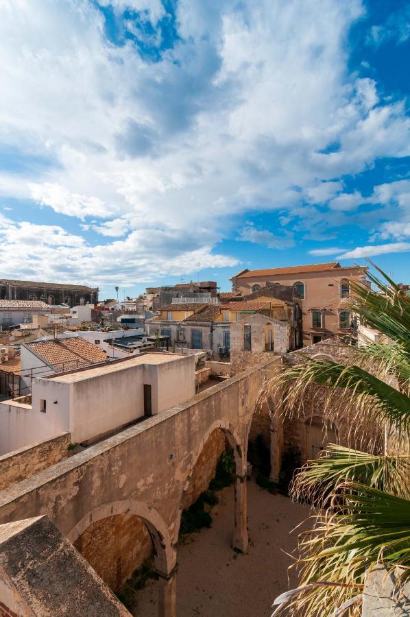 L'Alba Di Ortigia A Due Passi Dal Mare Daire Siraküza Dış mekan fotoğraf